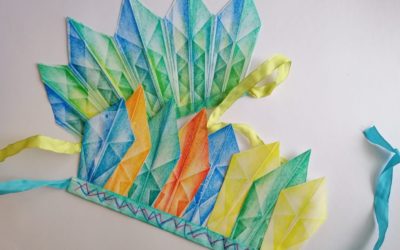 Folding Technique with MAGIC Triangular Wax Crayons.